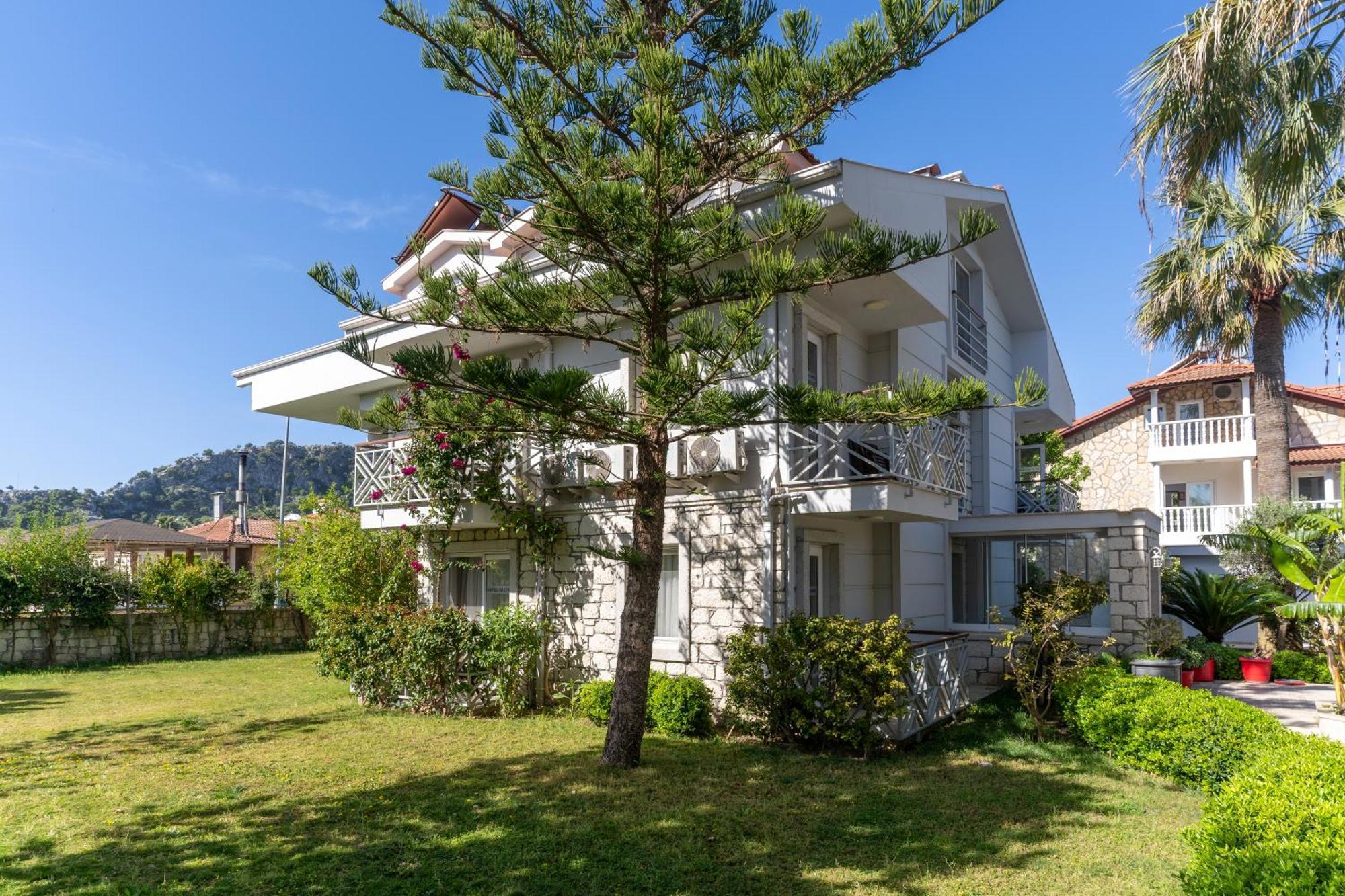 Hotel Dalyance Екстер'єр фото