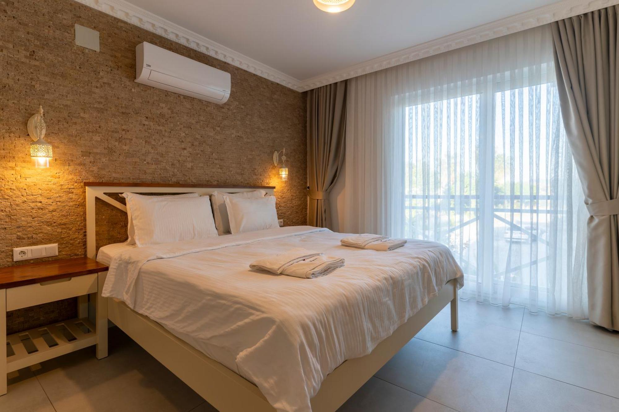 Hotel Dalyance Екстер'єр фото